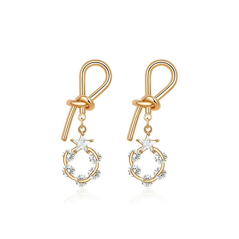 Star Diamond Small Knot Earrings