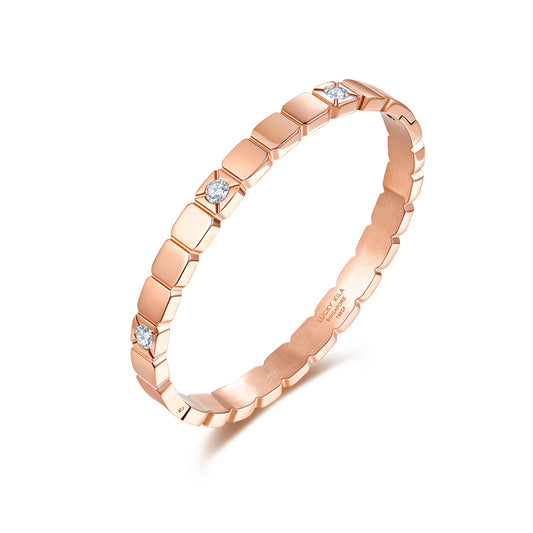 Square-Shaped Pavé Diamond Bracelet