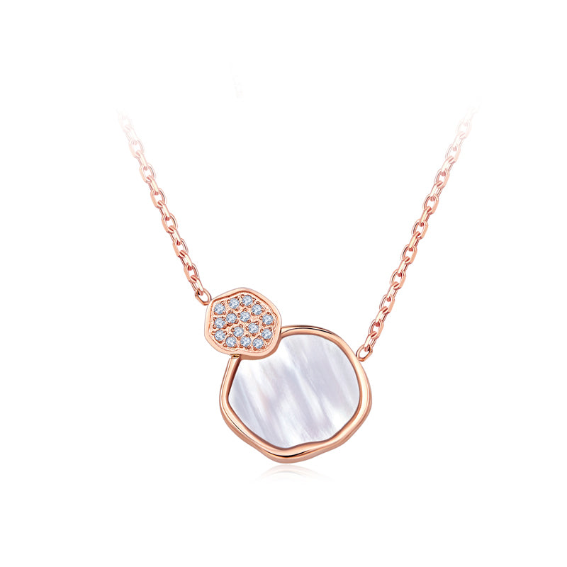 Double Flower White Mother-of-Pearl Necklace