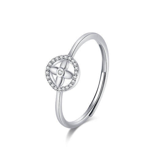 Round Four-Leaf Clover Ring